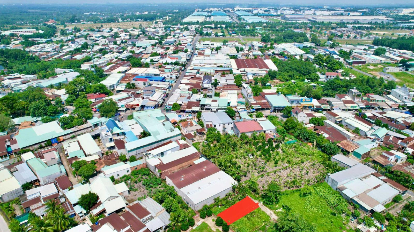 đất tam an long thành