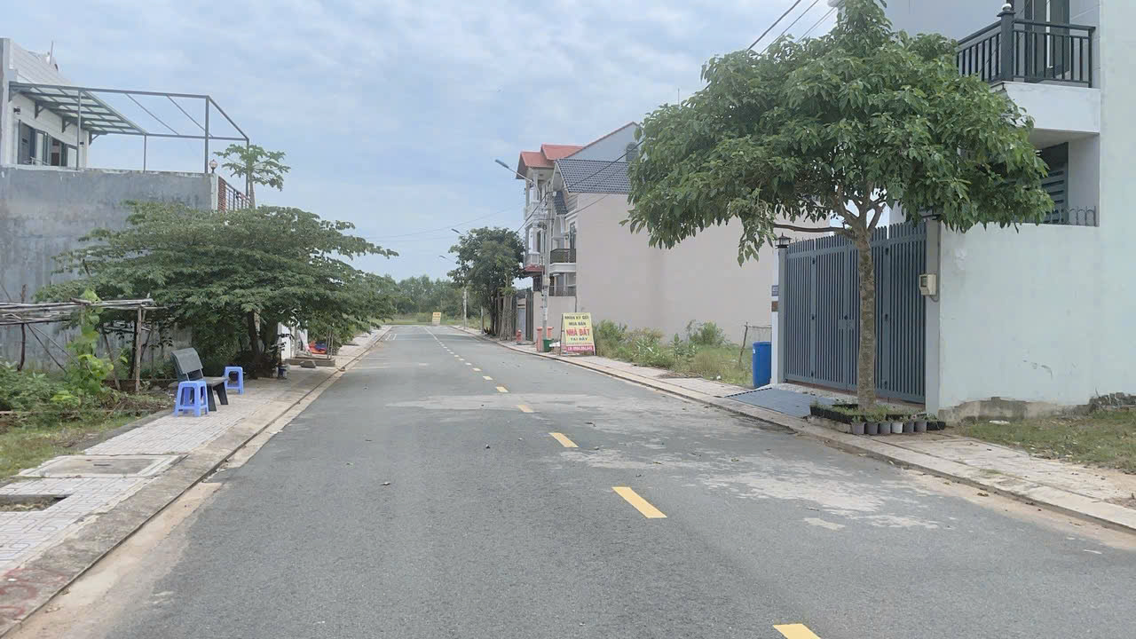 z6700384319102_de235029e3f09a844ecc3d24772be765